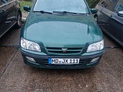 Grün Gebraucht 2001 Mitsubishi Space Star Van / Kleinbus | 1.200 € (Guter Preis)