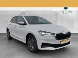 Gebraucht 2023 Skoda Fabia Tour Limousine | 17.380 € (Guter Preis)