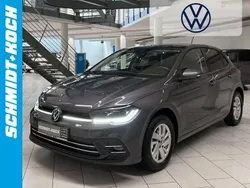 Grau Gebraucht 2024 VW Polo Style Limousine | 22.990 € (Fairer Preis)