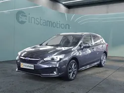 Grau Gebraucht 2023 Subaru Impreza Platinum Limousine | 25.090 € (Fairer Preis)