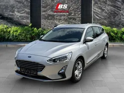 Moondust silver (metallic) Gebraucht 2019 Ford Focus Kombi | 14.999 € (Guter Preis)