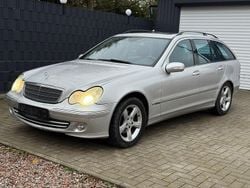 Schwarz Gebraucht 2005 Mercedes C220 Kombi | 999 € (Superpreis)