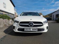 Weiß Gebraucht 2019 Mercedes A180 Limousine | 19.881 € (Guter Preis)