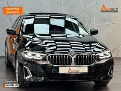 Black sapphire metallic Gebraucht 2022 BMW 530 Luxury Line Limousine | 34.990 € (Guter Preis)