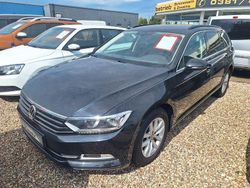 Schwarz Gebraucht 2018 VW Passat Comfortline Kombi | 16.990 € (Fairer Preis)