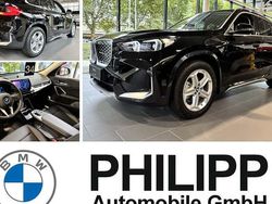 Schwarz uni Neu 2025 BMW iX1 xLine SUV | 43.990 € (Superpreis)