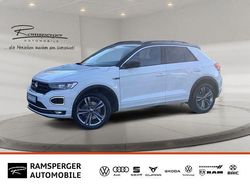 Weiß (pure white/schwarz) Gebraucht 2022 VW T-Roc R-line SUV | 29.990 € (Fairer Preis)