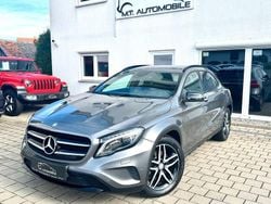 Grau Gebraucht 2015 Mercedes GLA250 Urban SUV | 21.490 € (Fairer Preis)
