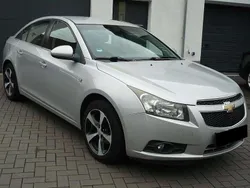 Silber Gebraucht 2009 Chevrolet Cruze Limousine | 1.950 € (Superpreis)