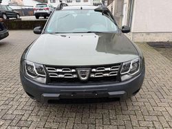 Olive grey Gebraucht 2015 Dacia Duster Ice SUV | 7.490 € (Fairer Preis)