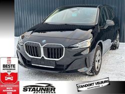 Schwarz Gebraucht 2024 BMW 218 Active Tourer Van / Kleinbus | 24.900 €