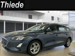 Blau metallic Gebraucht 2020 Ford Focus Limousine | 15.300 € (Guter Preis)