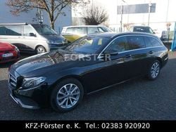 Schwarz Gebraucht 2020 Mercedes E200 Kombi | 23.490 € (Guter Preis)