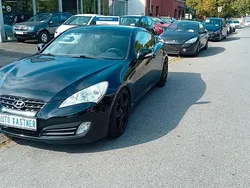 Schwarz Gebraucht 2010 Hyundai Genesis Coupé | 10.750 € (Fairer Preis)