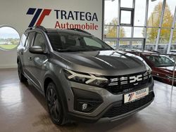 Dolomitgrau Gebraucht 2025 Dacia Jogger Expression Van / Kleinbus | 19.740 € (Guter Preis)