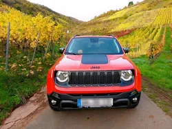 Rot Gebraucht 2022 Jeep Renegade Trailhawk SUV | 25.000 € (Teuer)