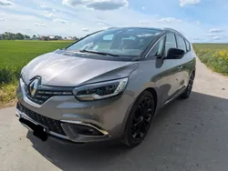 Grau Gebraucht 2021 Renault Grand Scénic IV Black Edition Van / Kleinbus | 21.995 € (Guter Preis)