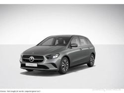 Mountaingrau Gebraucht 2023 Mercedes B200 Van / Kleinbus | 27.400 € (Guter Preis)