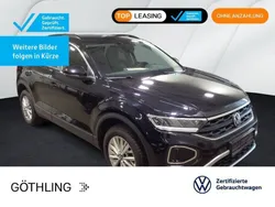 Schwarz Gebraucht 2024 VW T-Roc Life SUV | 22.180 € (Guter Preis)