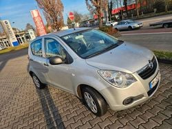 Silber Gebraucht 2009 Opel Agila Limousine | 2.500 € (Guter Preis)