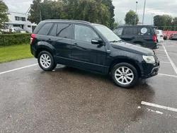 Schwarz Gebraucht 2011 Suzuki Grand Vitara SUV | 4.200 € (Fairer Preis)