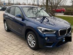 Blau Gebraucht 2017 BMW X1 Sport Line SUV | 18.400 € (Guter Preis)