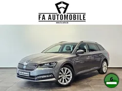 Graphite grau Gebraucht 2024 Skoda Superb Sport Kombi | 39.940 € (Guter Preis)