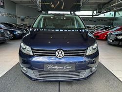 Blau Gebraucht 2011 VW Touran Style Van / Kleinbus | 8.949 € (Teuer)
