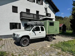 Weiß Gebraucht 2003 Toyota HiLux Abholung | 35.000 €