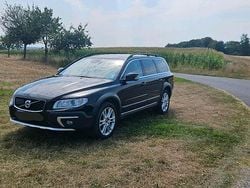 Schwarz Gebraucht 2015 Volvo XC70 Summum SUV | 23.500 € (Fairer Preis)