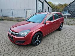 Rot Gebraucht 2005 Opel Astra Kombi | 2.400 € (Fairer Preis)