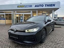 Schwarz Neu 2026 VW Passat R-line Kombi | 45.429 € (Superpreis)