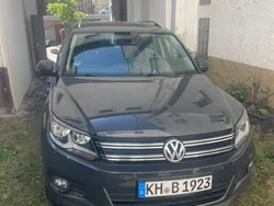 Blau Gebraucht 2015 VW Tiguan Sportline SUV | 11.900 € (Guter Preis)
