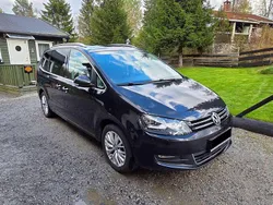 Schwarz Gebraucht 2013 VW Sharan Life Van / Kleinbus | 10.950 € (Etwas zu teuer)