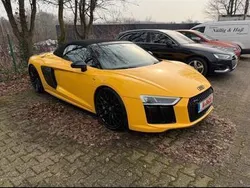 Gelb Gebraucht 2018 Audi R8 Spyder Sport Cabrio | 140.000 € (Fairer Preis)