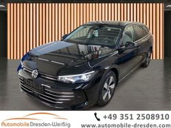 Grenadillschwarz Gebraucht 2024 VW Passat Business Kombi | 30.980 € (Guter Preis)