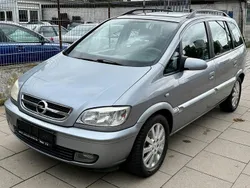 Silber Gebraucht 2005 Opel Zafira Van / Kleinbus | 2.980 € (Fairer Preis)