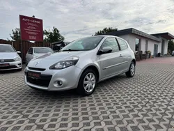 Silber Gebraucht 2009 Renault Clio III Dynamique | 1.990 € (Guter Preis)