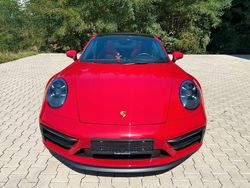 Rot Gebraucht 2025 Porsche 911 | 166.666 € (Superpreis)