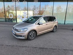 Beige Gebraucht 2018 VW Touran Join Van / Kleinbus | 22.199 € (Etwas zu teuer)