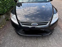 Schwarz Gebraucht 2013 Ford Mondeo Champions Edition Kombi | 6.500 € (Fairer Preis)