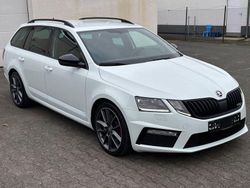 Bila laser/laser white Gebraucht 2019 Skoda Octavia RS Kombi | 22.990 € (Etwas zu teuer)
