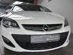 Weiß Gebraucht 2013 Opel Astra Limousine | 4.680 € (Fairer Preis)