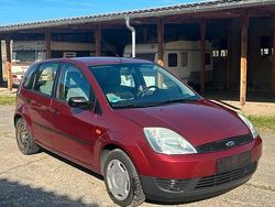 Gebraucht 2002 Ford Fiesta Kleinwagen | 2.200 € (Etwas zu teuer)