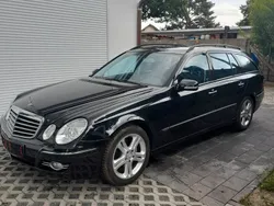 Schwarz Gebraucht 2008 Mercedes E200 Limousine | 11.900 € (Teuer)