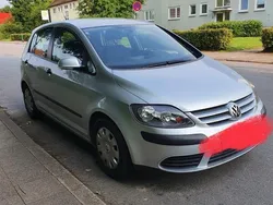 Grau Gebraucht 2006 VW Golf Plus Cross S Van / Kleinbus | 4.000 €