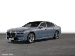 Grau Gebraucht 2024 BMW i7 Limousine | 106.260 €