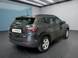 Grau Gebraucht 2019 Jeep Compass SUV | 19.499 € (Fairer Preis)