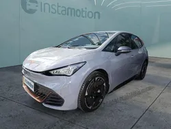 Grau Gebraucht 2024 Cupra Born Kleinwagen | 35.699 € (Fairer Preis)