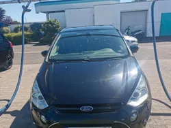 Schwarz Gebraucht 2011 Ford S-MAX S Van / Kleinbus | 6.200 €